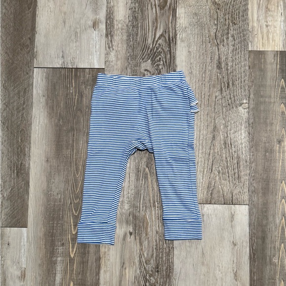 Tea Collection: Ruffle Bottom Joggers - Picture 2 of 3